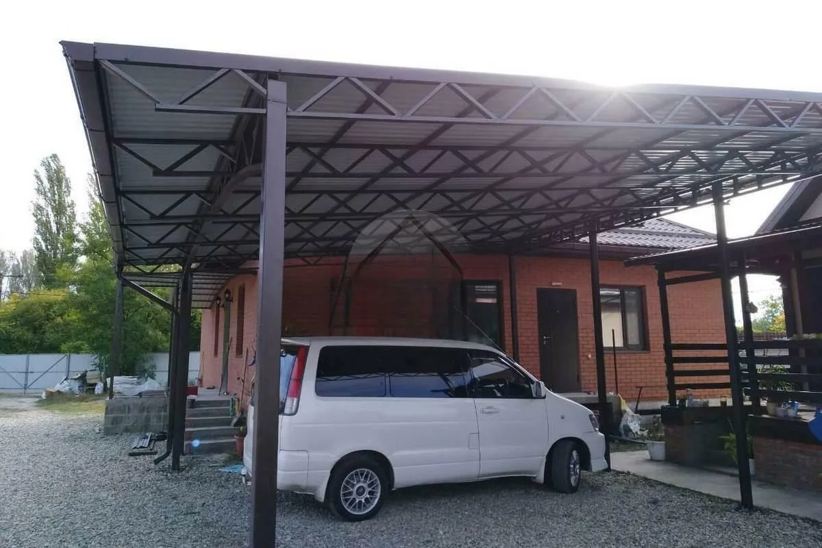 Навесы из металлопрофиля от компании «Альбатрос» Краснодар