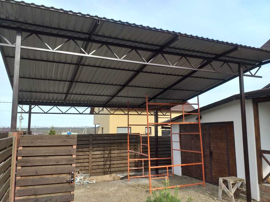 Навесы из металлопрофиля от компании «Альбатрос» наша работа