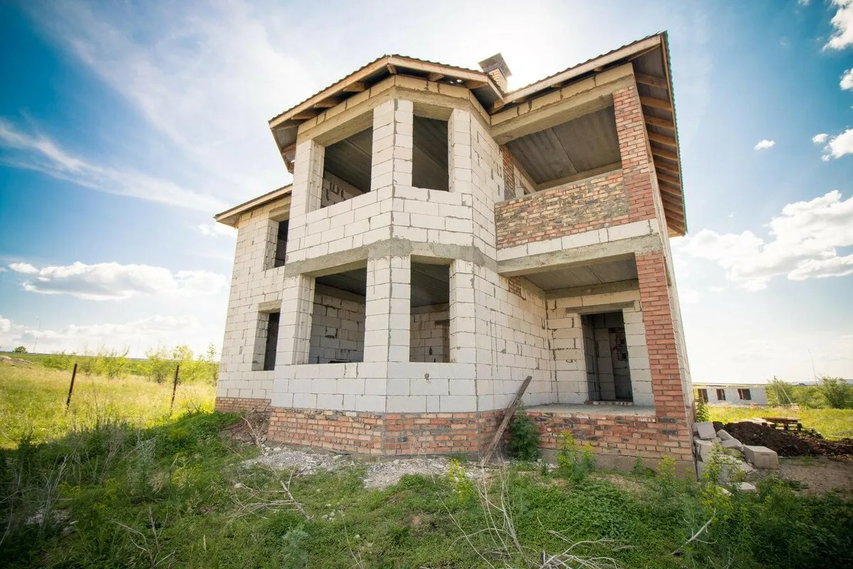 Строительство дома из пеноблоков от компании «Альбатрос»