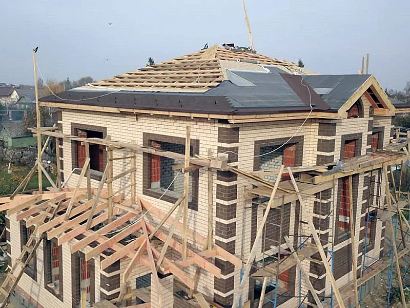 Монтаж мягкой кровли от компании «Альбатрос» наша работа