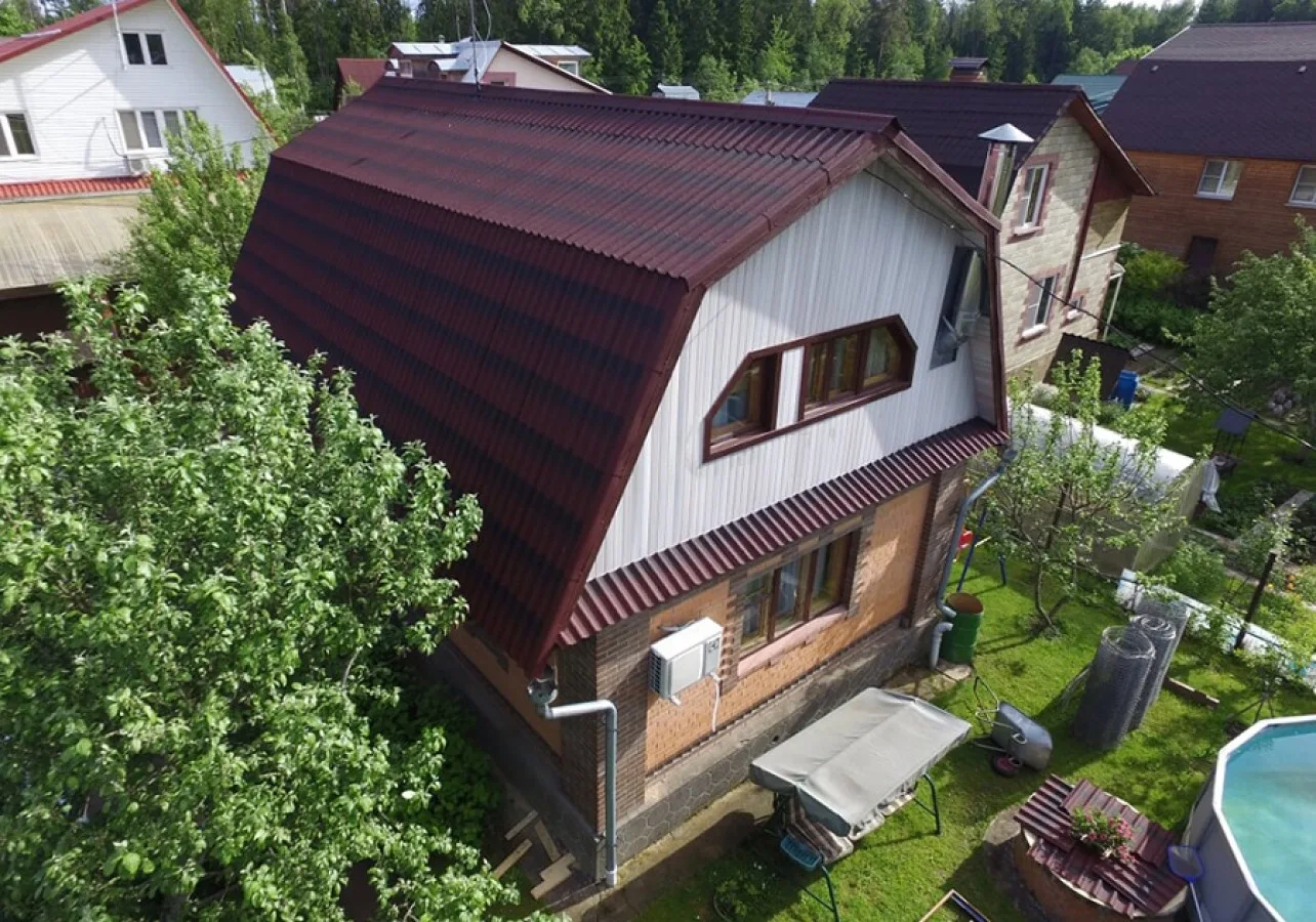 Монтаж кровли из ондулина от компании «Альбатрос» в Краснодаре